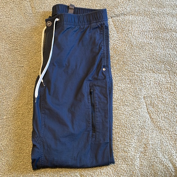 Vuori Men’s Ripstop Climber - Picture 3 of 5